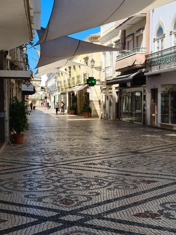 Teacher'S Refuge-Downtown Studio Apartment Faro